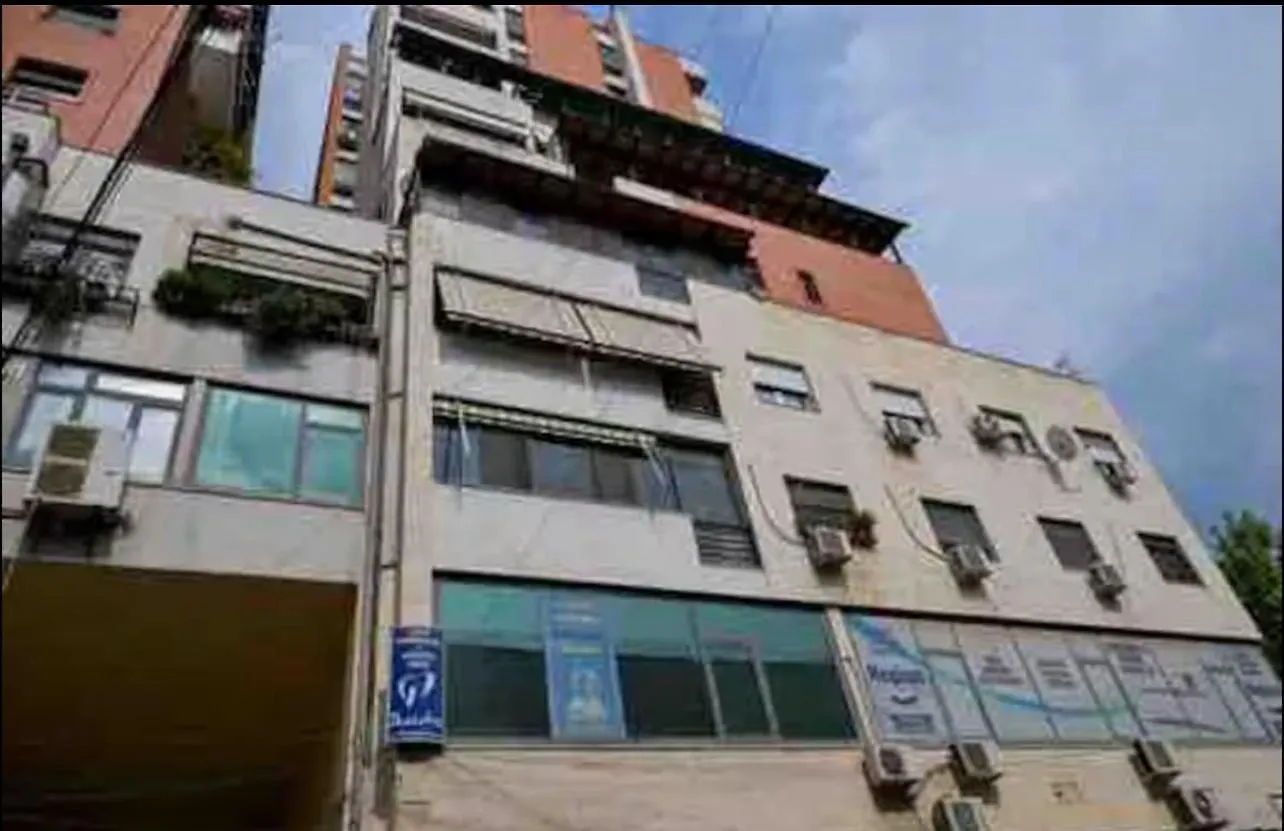 Mbyllur Apartamento Tirana